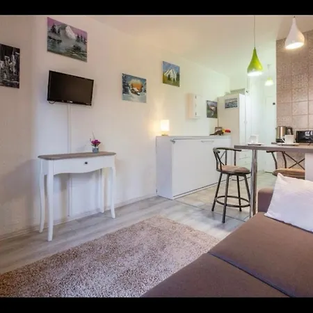 Art Apartment